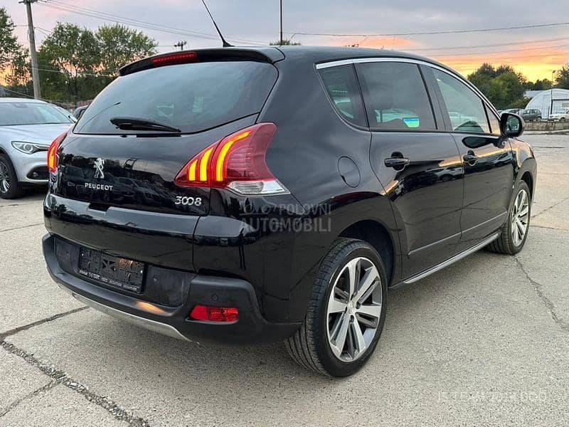 Peugeot 3008 1.6HDI ALLURE N O V Peugeot 3008 1.6HDI ALLURE N O V