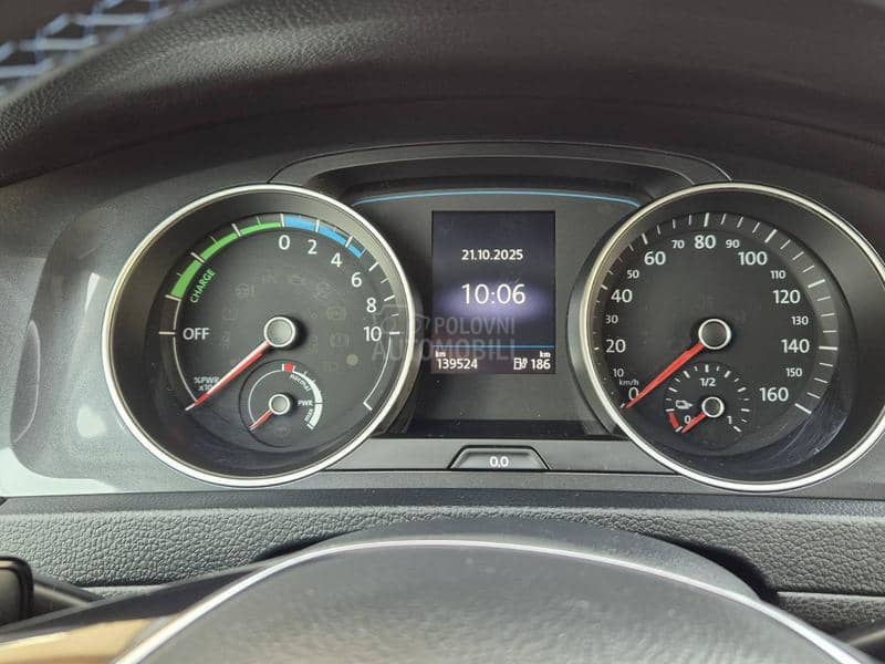 Volkswagen Golf 7 e-golf