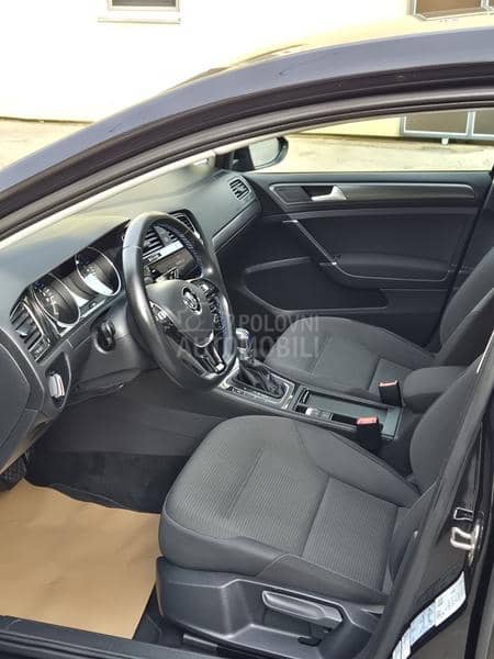 Volkswagen Golf 7 e-golf