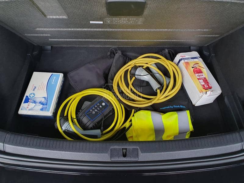 Volkswagen Golf 7 e-golf