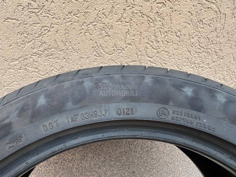 Continental 235/45 R18 Letnja