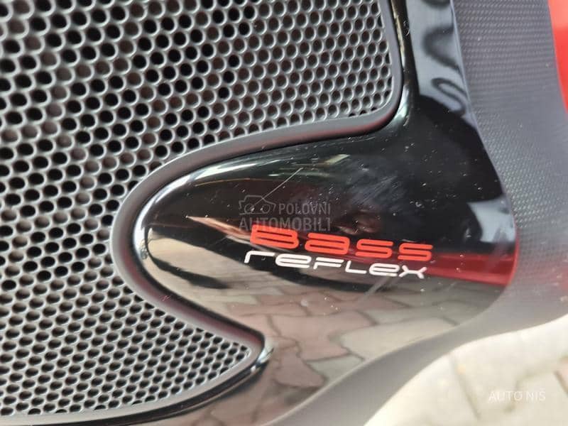 Renault Clio 1.5 DCI EDITION Renault Clio 1.5 DCI EDITION