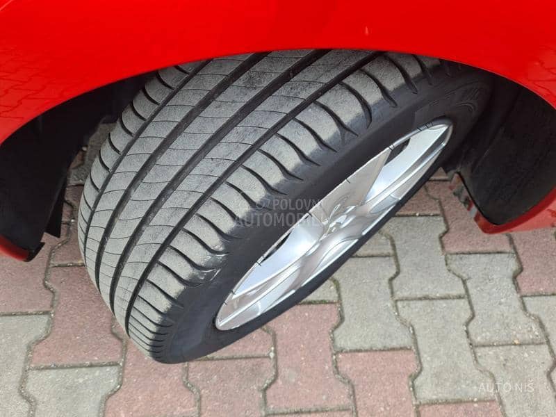 Renault Clio 1.5 DCI EDITION Renault Clio 1.5 DCI EDITION