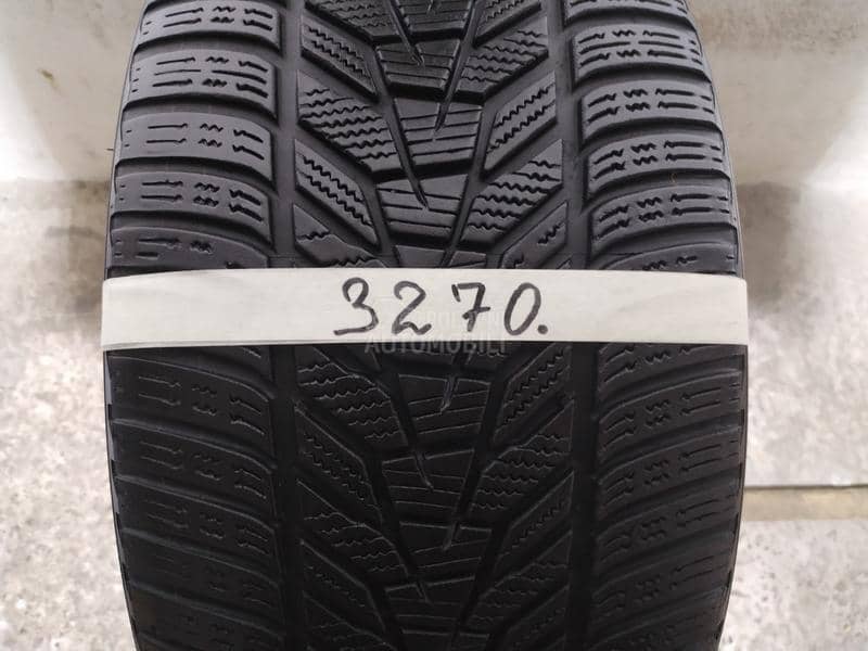 Hankook 255/40 R18 Zimska