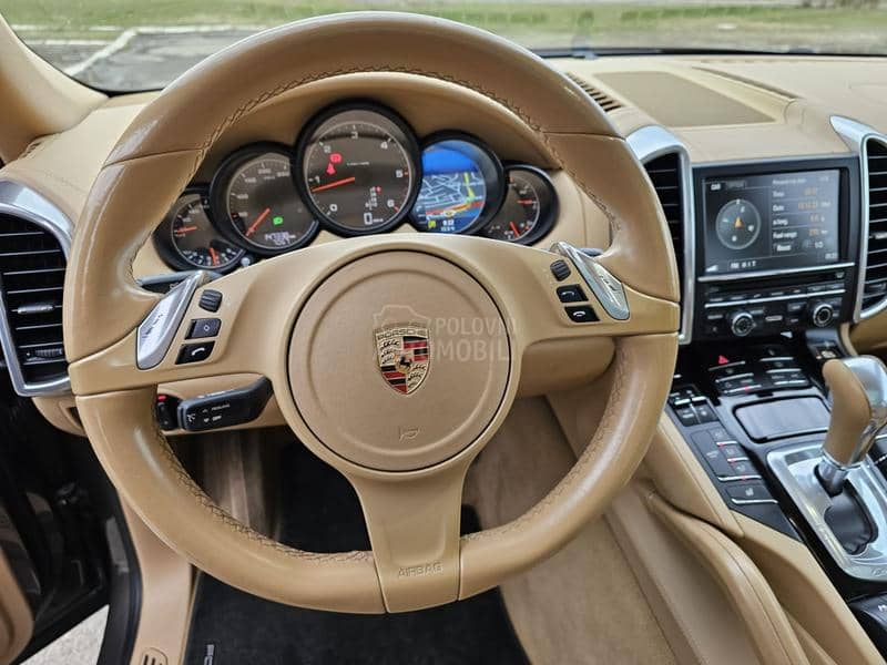Porsche Cayenne 3.0 TD