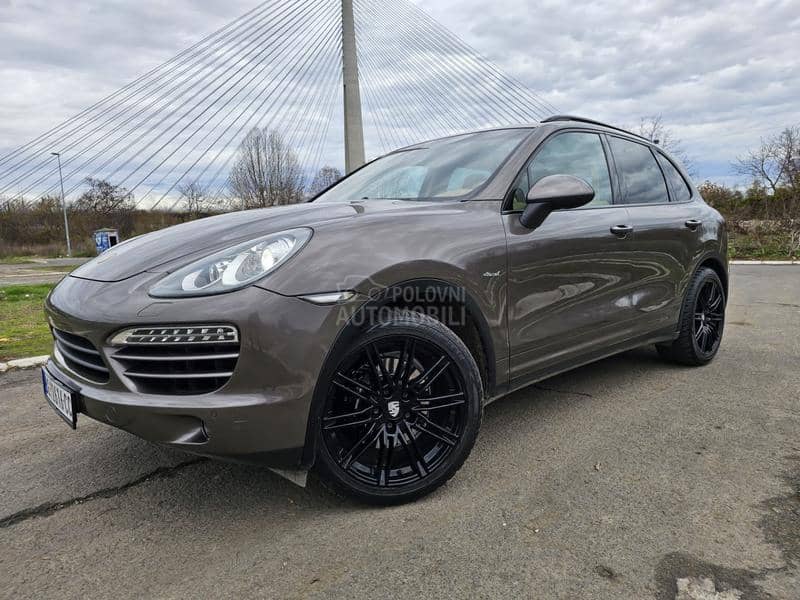 Porsche Cayenne 3.0 TD