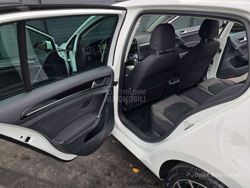 Volkswagen Golf 7 1.6TDI DSG HIGHLINE