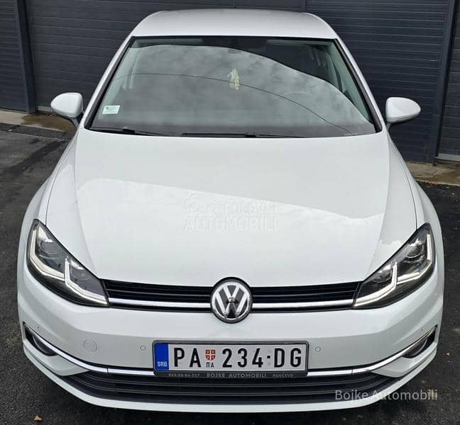 Volkswagen Golf 7 1.6TDI DSG HIGHLINE