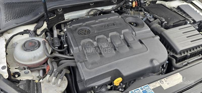 Volkswagen Golf 7 1.6TDI DSG HIGHLINE