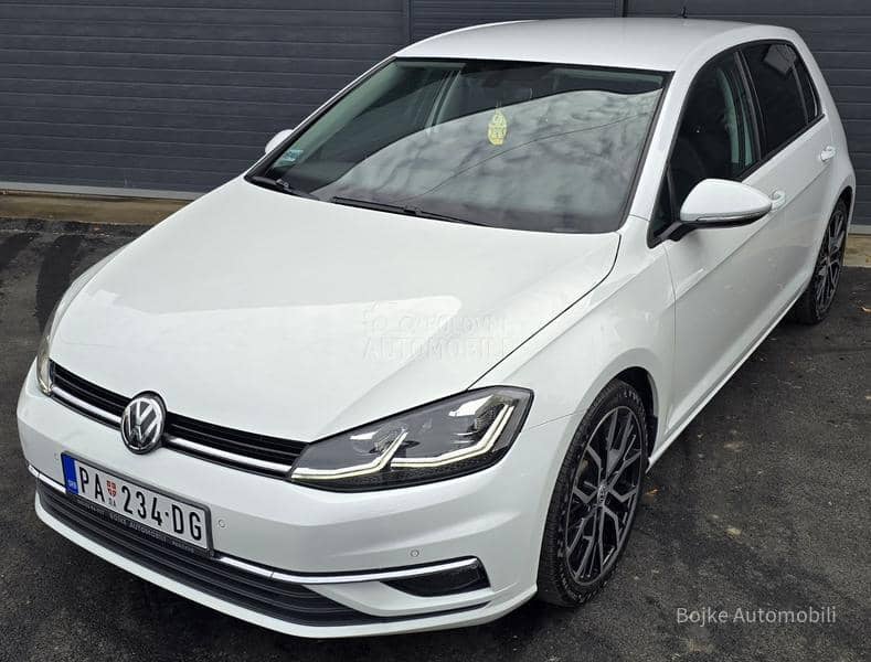 Volkswagen Golf 7 1.6TDI DSG HIGHLINE