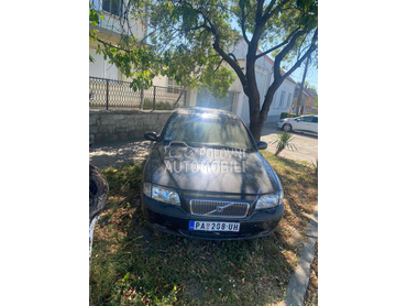 Volvo S80 