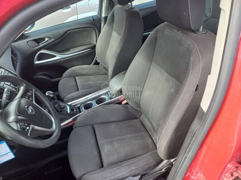 Opel Zafira 1400 net Opel Zafira 1400 net