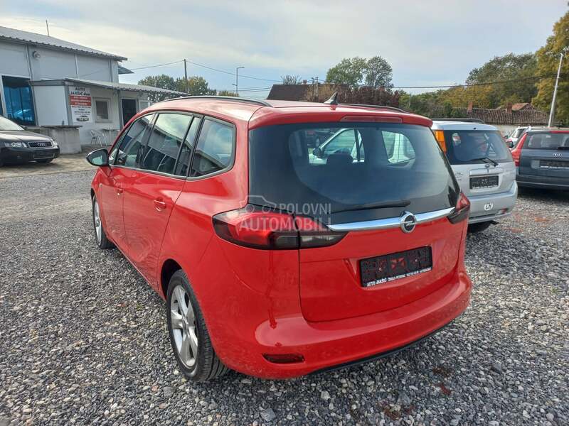 Opel Zafira 1400 net Opel Zafira 1400 net