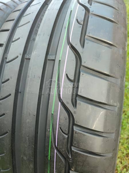 Dunlop 225/40 R19 Letnja