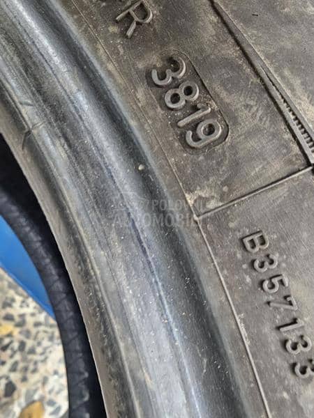 Dunlop 225/55 R17 Zimska