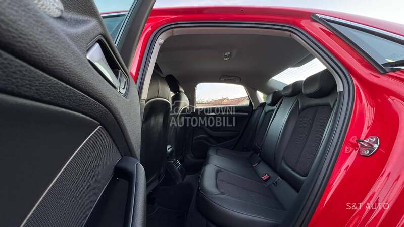 Audi A3 1.6 TDI/LED/NAV/FUL