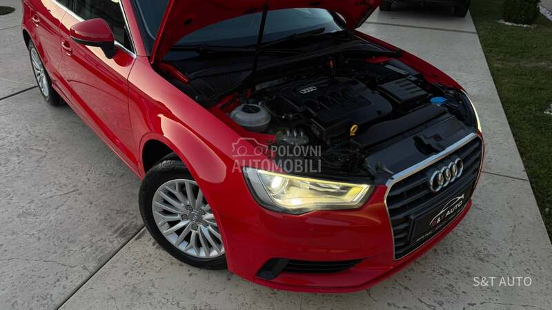 Audi A3 1.6 TDI/LED/NAV/FUL