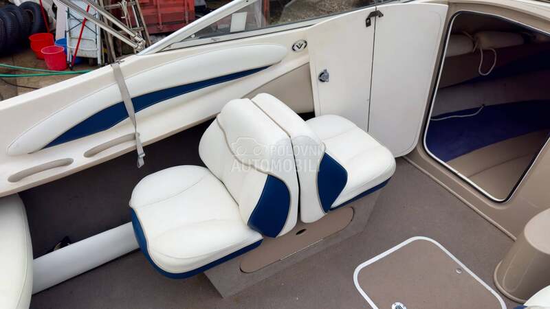 Bayliner 212 CU