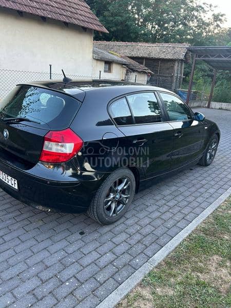 BMW 118 