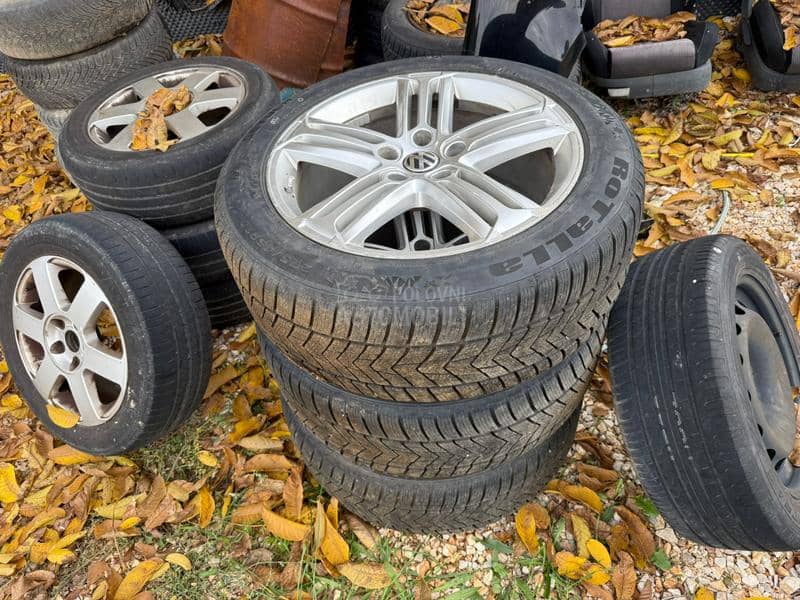 ROADTOUR 275/45 R20 Zimska