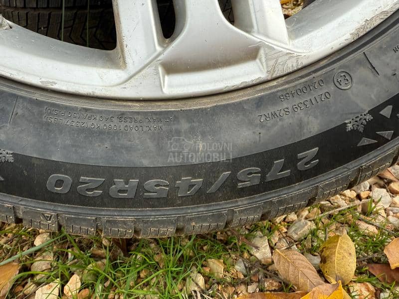ROADTOUR 275/45 R20 Zimska
