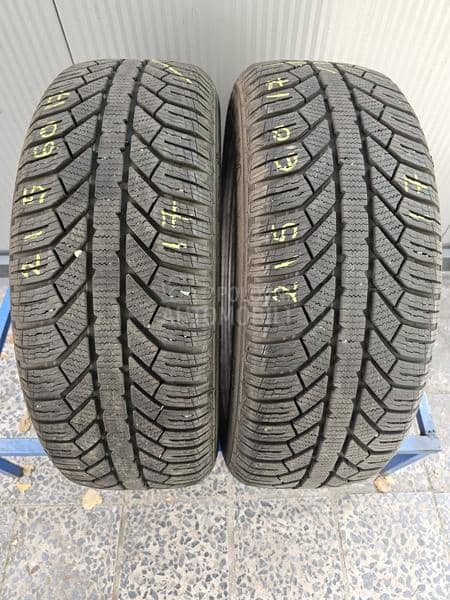 Semperit 215/60 R17 Zimska
