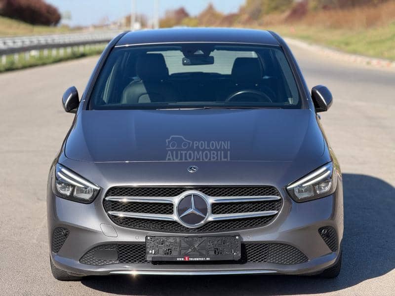 Mercedes Benz B 200 2.0 150 LED/Autom