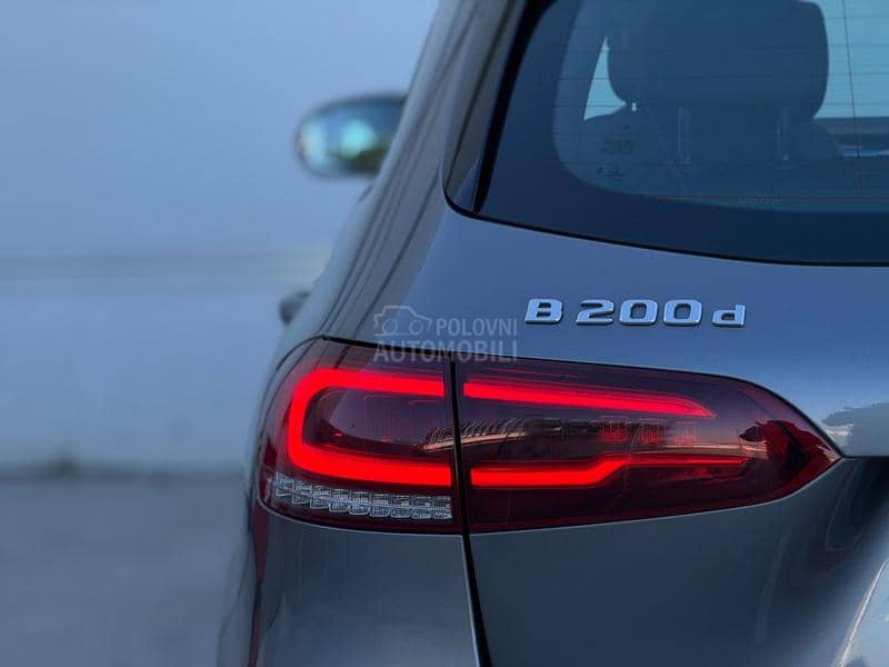 Mercedes Benz B 200 2.0 150 LED/Autom