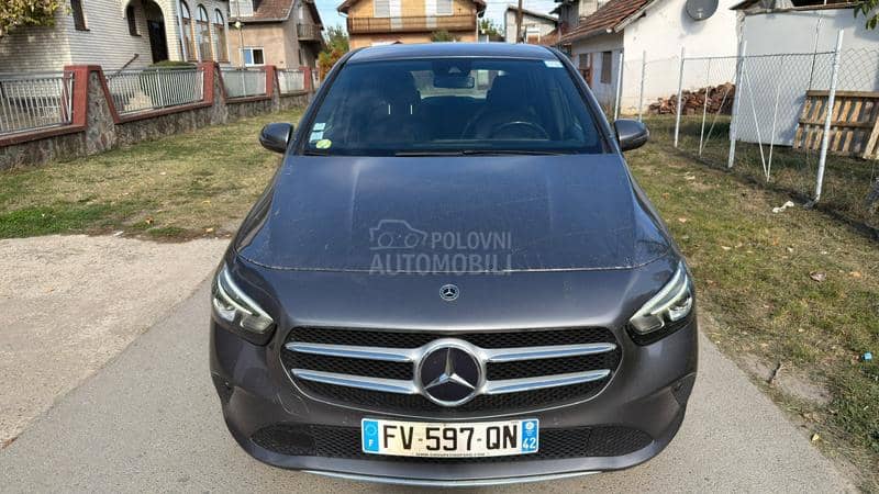 Mercedes Benz B 200 2.0 150 LED/Autom
