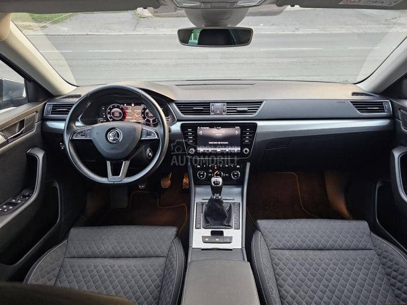 Škoda Superb 2.0 Virtual Škoda Superb 2.0 Virtual