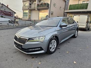 Škoda Superb 2.0 Virtual