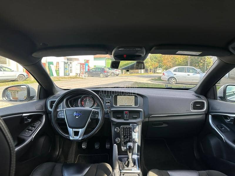 Volvo V40 R-Desing Volvo V40 R-Desing