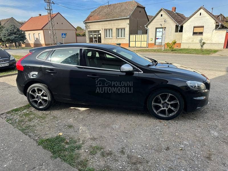 Volvo V40 R-Desing Volvo V40 R-Desing