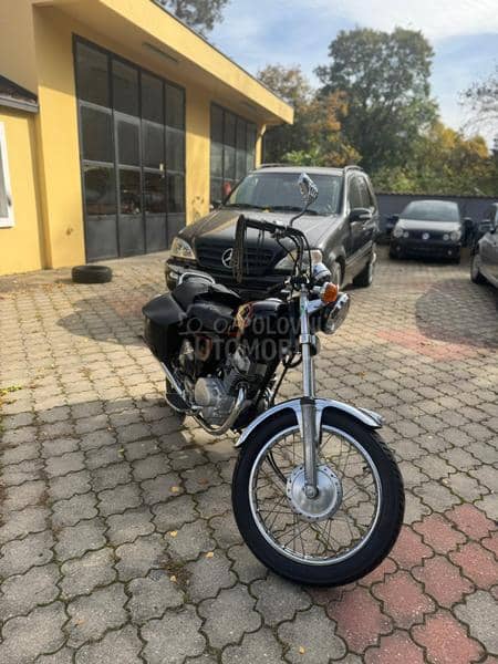 Honda CM125 Custom JC05