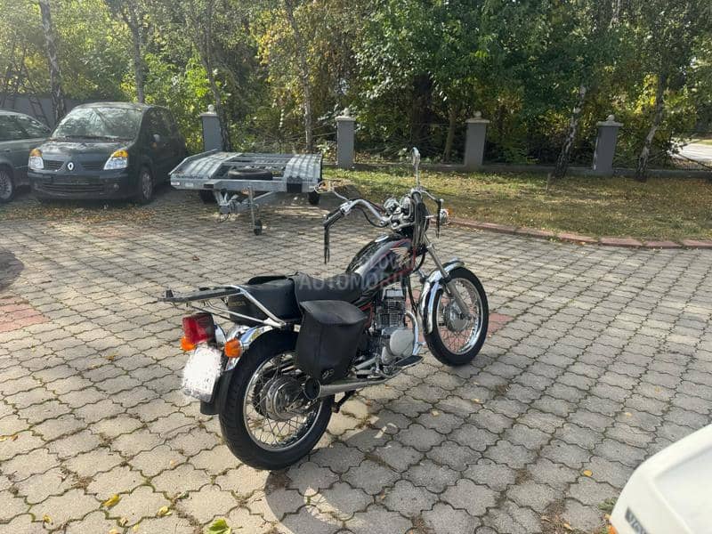 Honda CM125 Custom JC05