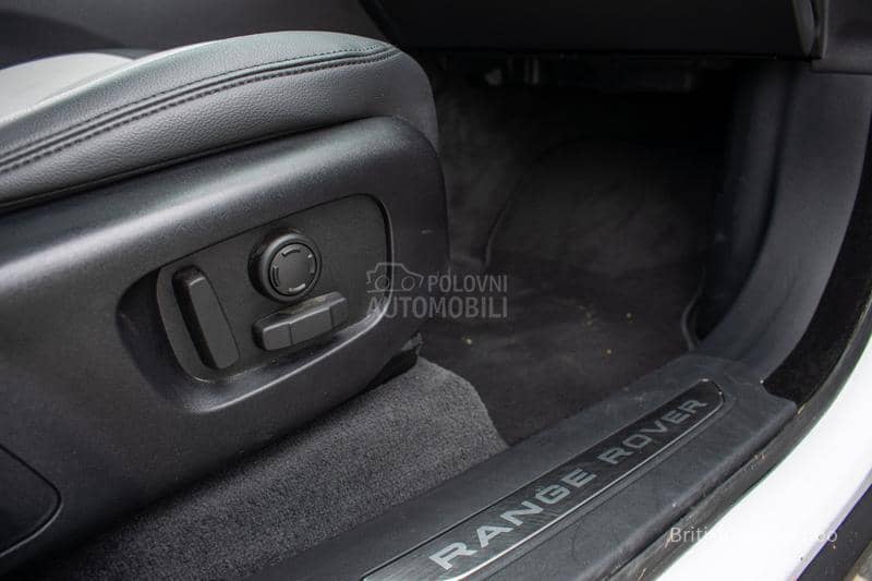 Land Rover Range Rover Velar SE D200