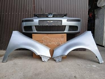 Desno krilo LA7W za Volkswagen Golf 5 od 2004. do 2008. god.