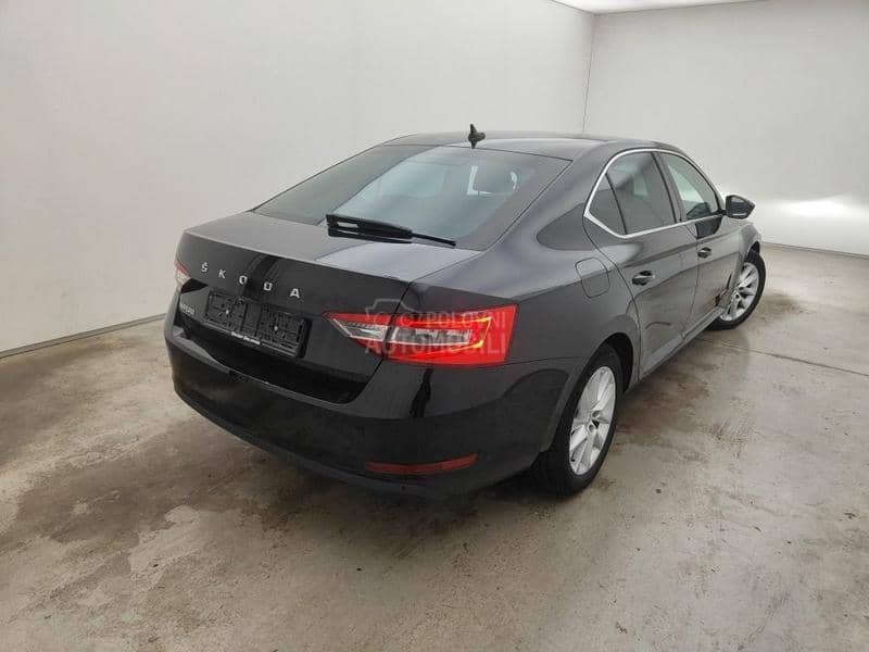 Škoda Superb 1.6 DSG STYLE 88.000