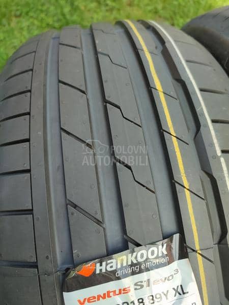 Hankook 215/40 R18 Letnja