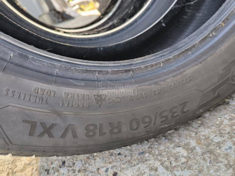 Barum 235/60 R18 Zimska