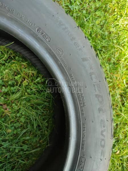 Hankook 205/55 R17 Zimska