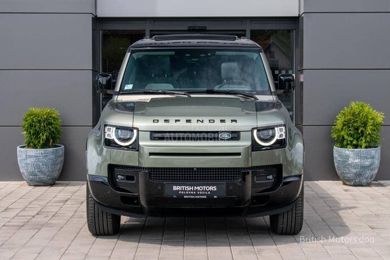 Land Rover Defender HSE P400e