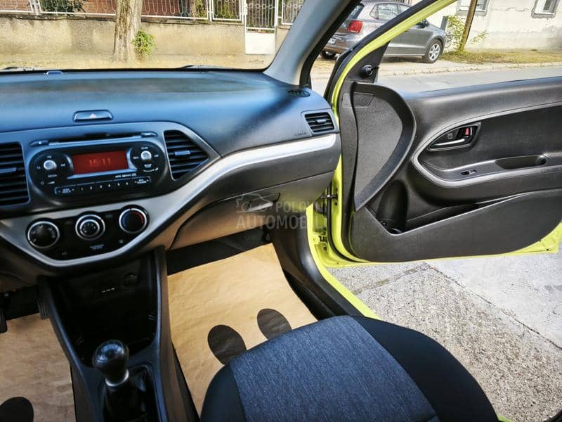 Kia Picanto 1.0i STYLE