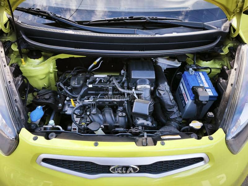 Kia Picanto 1.0i STYLE