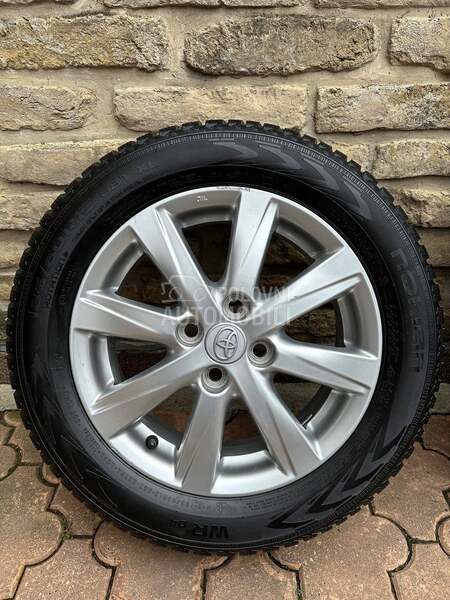 Nokian 185/60 R15 Zimska
