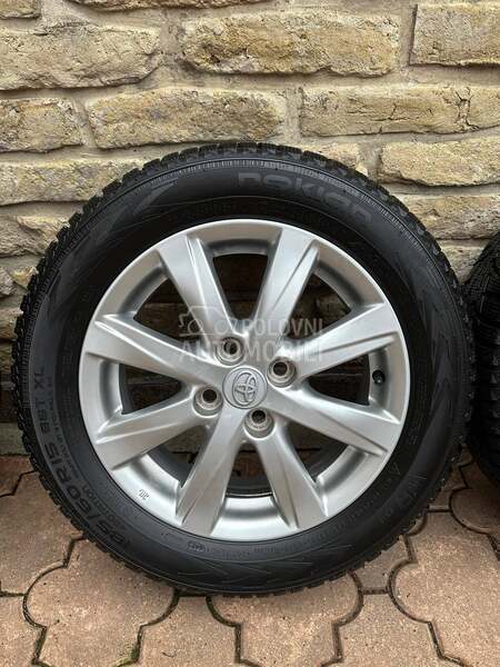 Nokian 185/60 R15 Zimska