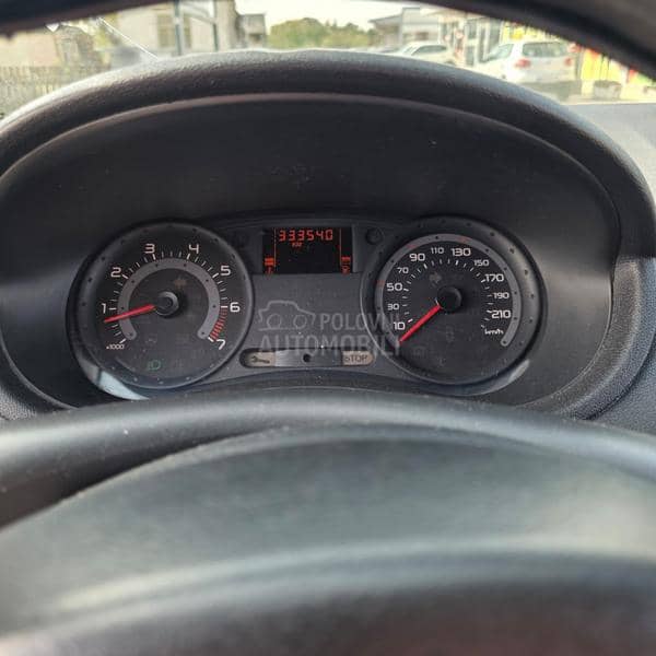 Renault Clio 1.2//7 5 k s