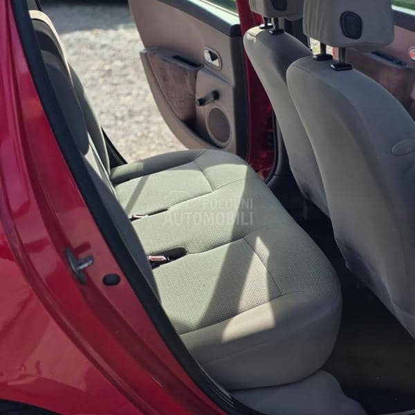 Renault Clio 1.2//7 5 k s