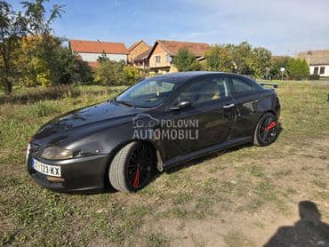 Alfa Romeo GT 