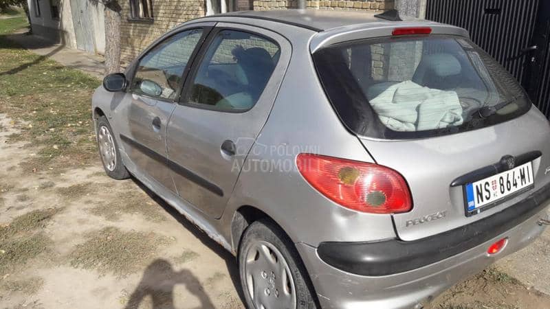 Peugeot 206 